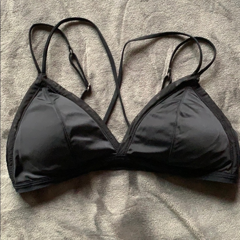 Super cute bralette. Worn less than 5 times.